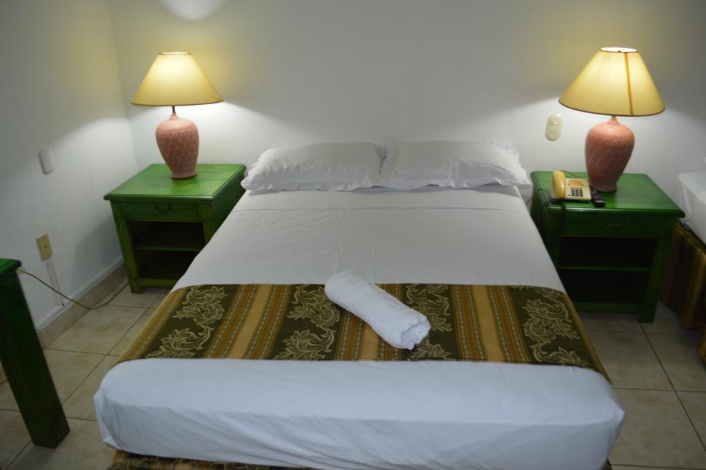 Hotel Casa Real Манагуа Екстер'єр фото