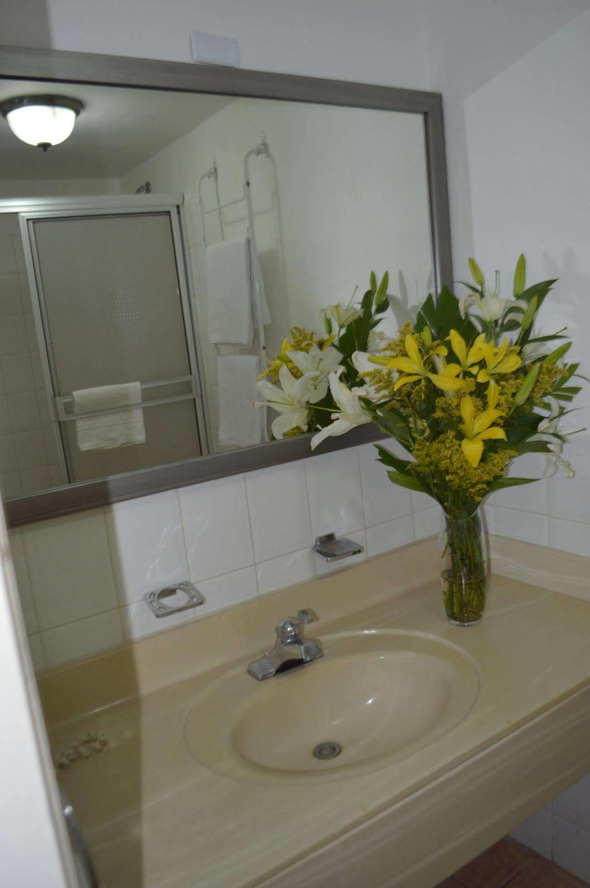 Hotel Casa Real Манагуа Екстер'єр фото